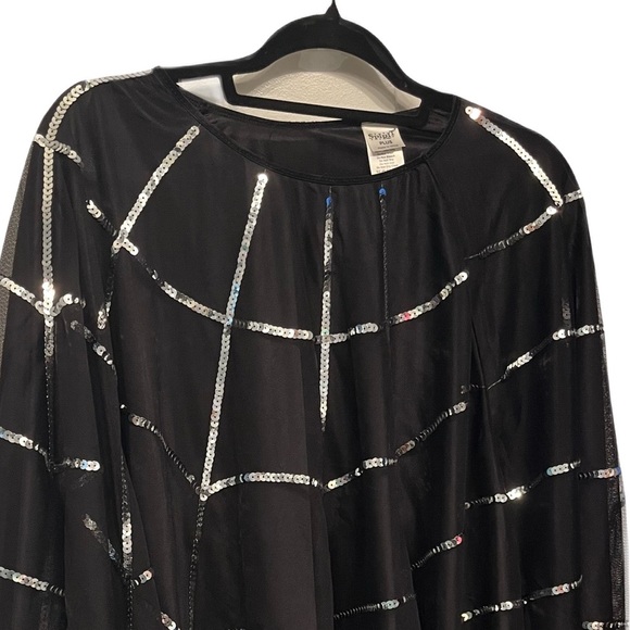Spirit Plus Black 🕷️ Web Sequin Cape Poncho Halloween costume - Picture 12 of 12
